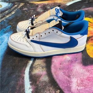 Jordan 1 Retro Low Fragment x Travis Scott “military blue”